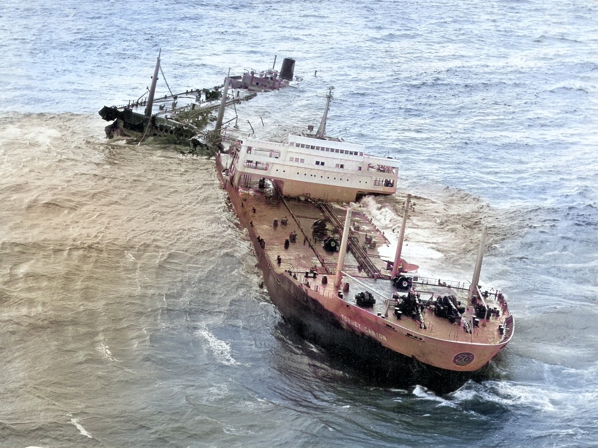 Wreck of the Torrey Canyon